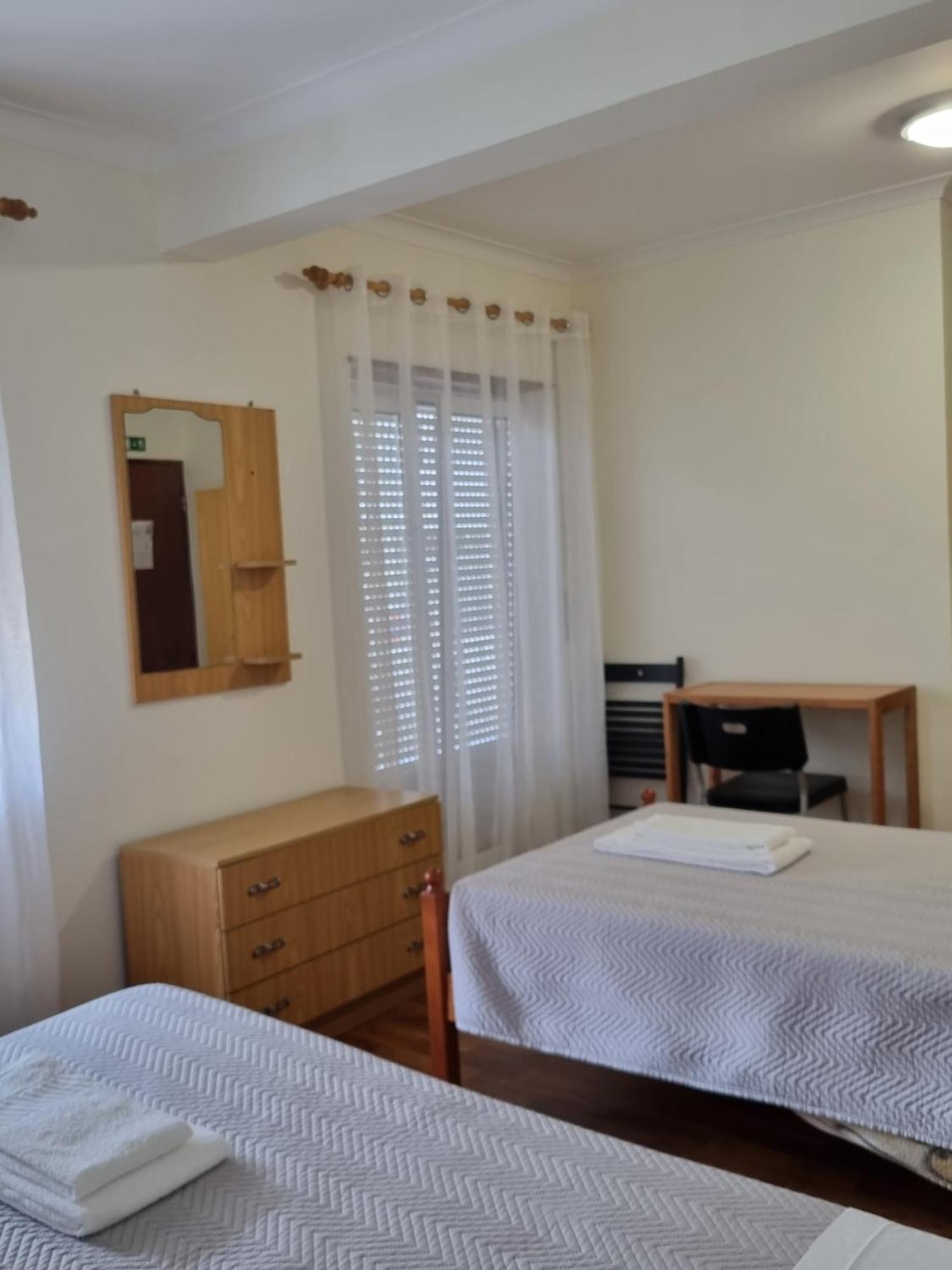 נאזרה Residencia Salva-Vidas חדר תמונה